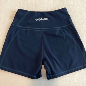 Alphalete Pulse Surge Short 4”